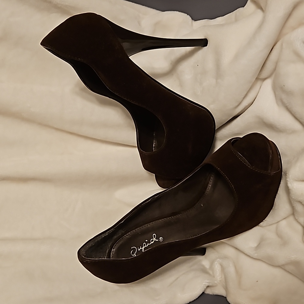 Brown heels